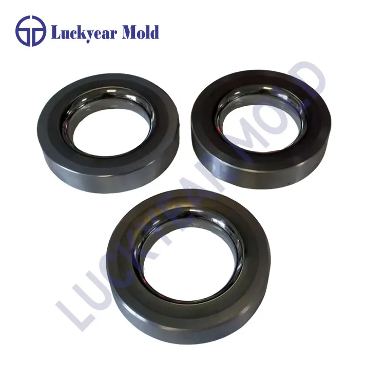 초경 펀치 및 다이의 목적은 무엇입니까?